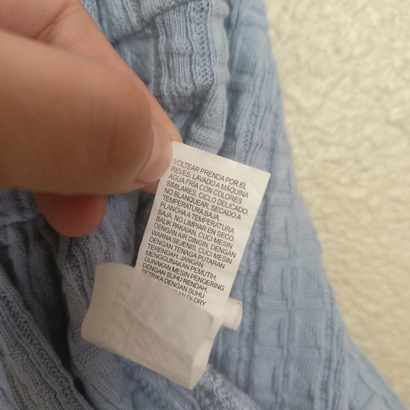 Lucky‎ Brand Small light blue textured sleeveless T-shirt with front knot at the - Picture 12 of 13